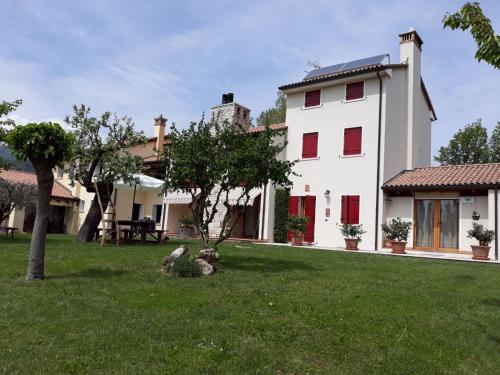 Sissepääs, B&B Santa Fosca in Cavaso del Tomba