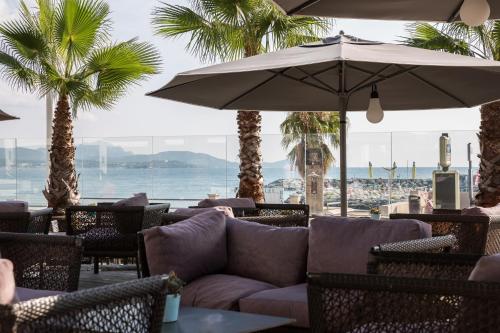 Pub/Lounge, Hotel Saint-Aygulf in Frejus