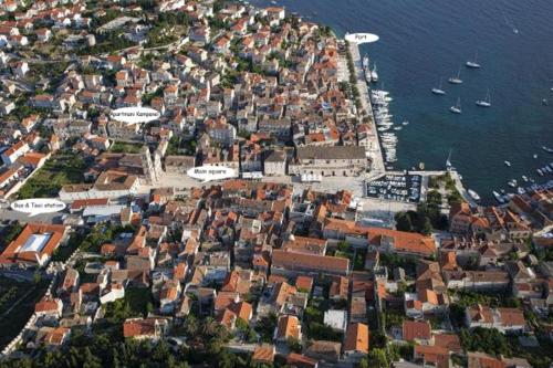 Kampanel 10, Hvar (fotografie 5)