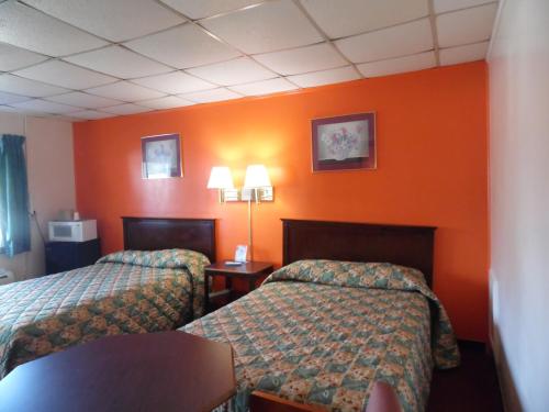 Double Room with Two Double Beds - Smoking