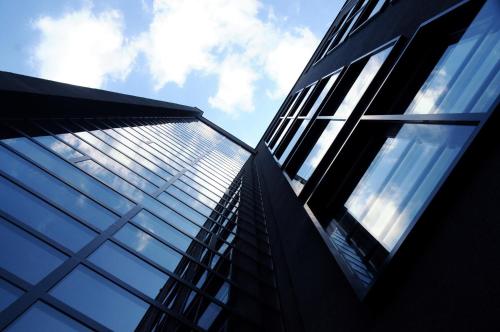 LINDEMANN'S - image 10