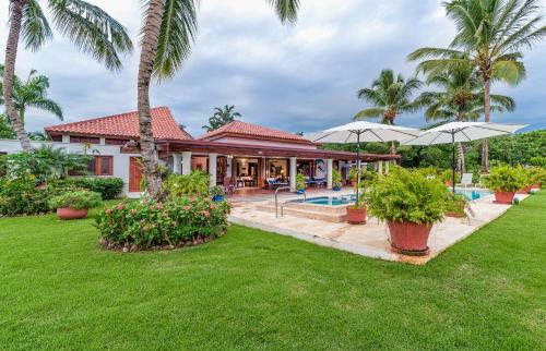 Villa En Casa De Campo La Romana Dominican Republic Reviews Price From 700 Planet Of Hotels