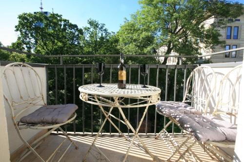 Warsaw Concierge Traveller's Nest Wspólna, Varšava (fotografie 3)