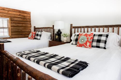 148917920 Kedron Valley Inn