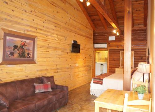 Blockhaus Lodge Entire Property In Wimberley Tx Reviews