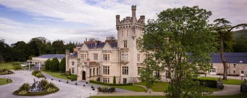 Tempat Menarik Berhampiran, Leghowney House in Dunglow