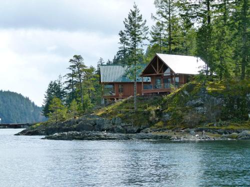 Brown's Bay Resort in Campbell River, Canada