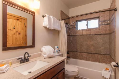 Panguitch Lakehome - image 8