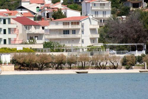 Apartment Marina 5968b 