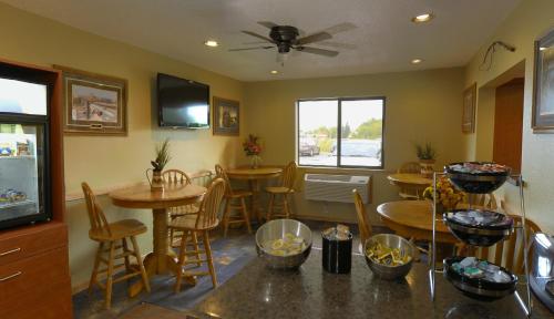 Étterem, Americas Best Value Inn & Suites International Falls in International Falls (MN)