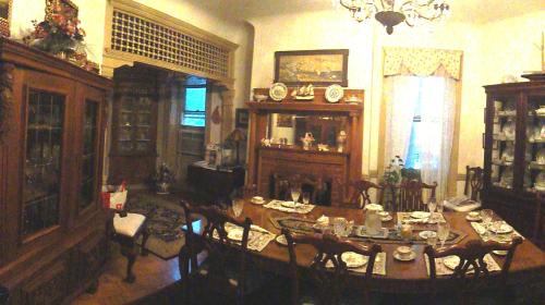 Wilson House Bed & Breakfast in Mt. Vernon