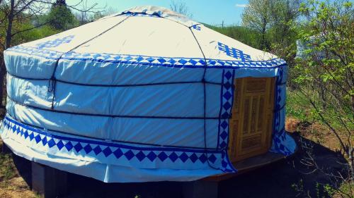  Romantic Mongolian yurt in the Wild in Rakovica
