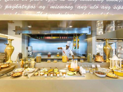 Novotel Manila Araneta City Hotel