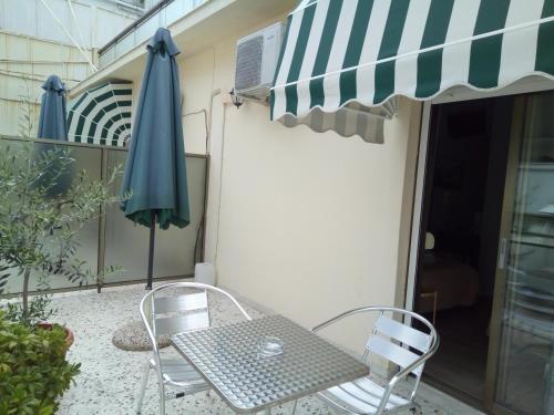 Zappion Hotel - image 8