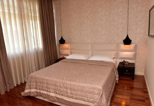 La Bohème Hotel - main image
