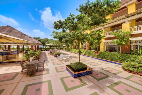 Exterior view, Mayfair Waves Resort in Puri