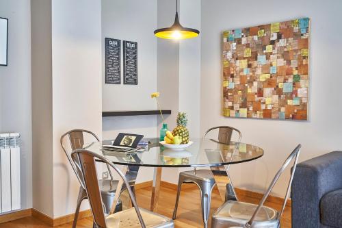 AinB Sagrada Familia Apartments - image 13