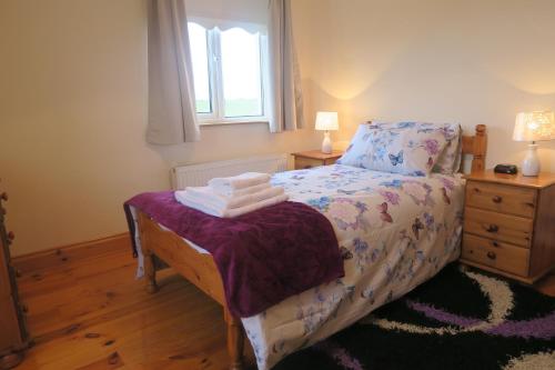 THISTLEDOWN - Ballina - Crossmolina - County Mayo - Sleeps 8 - Sister property to Inglewood