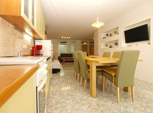 Apartments Slavka 1155 - main image