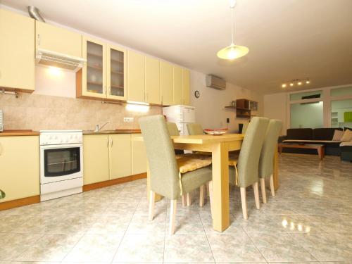 Apartments Slavka 1155 - image 9