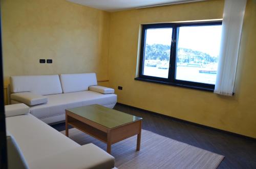 Apartments Ana City - image 5