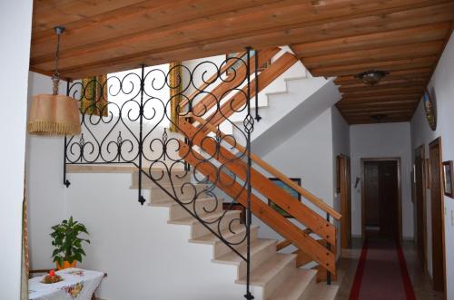 Hotel-Garni Kaiserhof - image 3