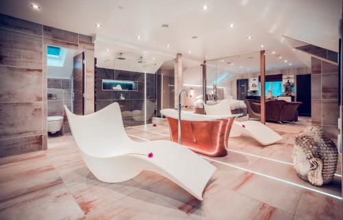 Aphrodites Group Room Type - Superior Studio