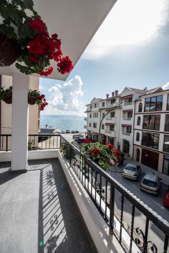Villa Dudan LakeView - Apartment - Ohrid