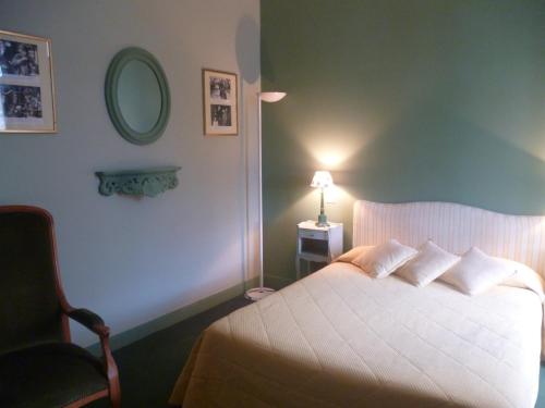 1 double bed