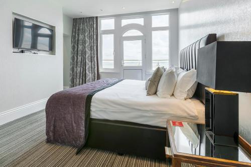 Muthu Westcliff Hotel (Near London Southend Airport) - image 11