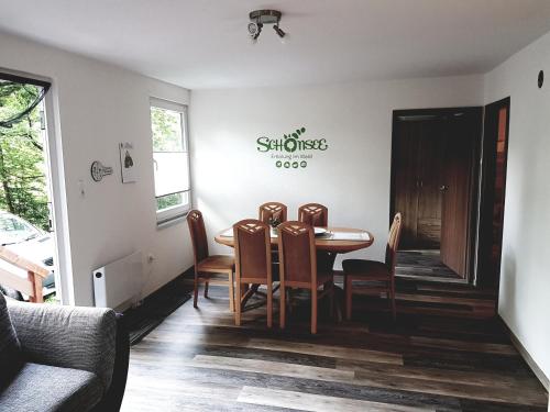 Ferienhaus am Badesee Schönsee Bungalow 12 (Ferienhaus am Badesee Schonsee Bungalow 12) in 伯恩斯豪森