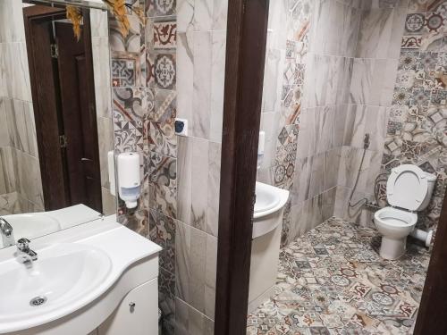 Empera H-l – Sunny Beach, WY
