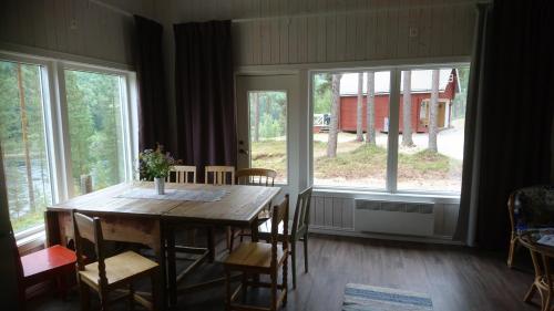 Zorbcenter Holiday Homes - image 2