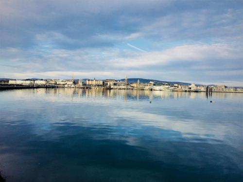 ザ ロイヤル マリン ホテル