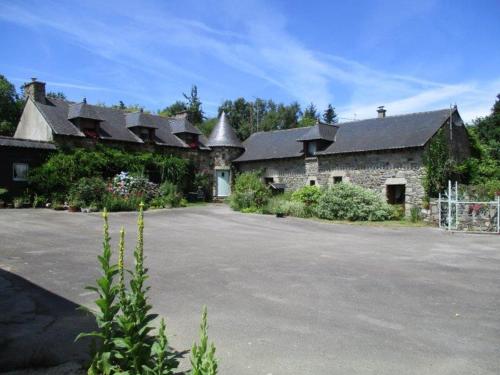 Le Petit Chateau, Matisse - Location saisonnière - Noyal-Pontivy