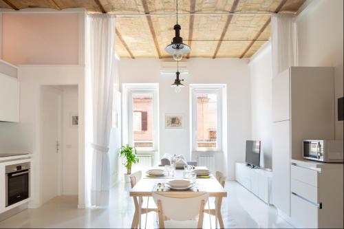 Lilli Vatican White Domus - image 2