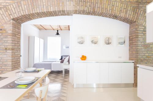Lilli Vatican White Domus - image 6