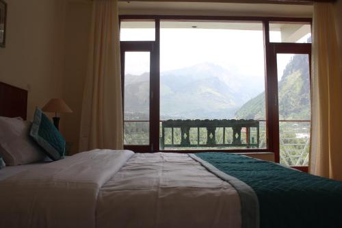 Leela Cottages Manali