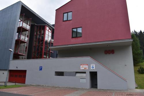 Apartment Mumlava falls in Ryzoviste