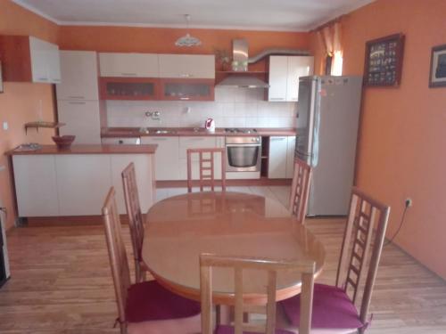  Apartment Luka in Trogir