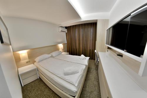 Apartment OneClickRent_04 - Smart House - image 6
