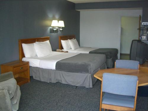 Quail's Nest Inn & Suites