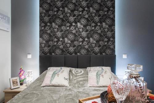 Safe, Central, Smart Double Rooms in apartment, next metro station walk to Acropolis, Athens (photo 9)