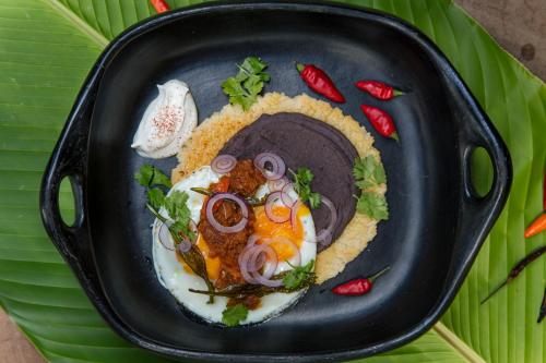 ONE Santuario Hotel y Reserva Natural