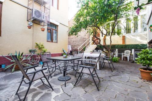 Sophie`s Garden – Tbilisi, MA