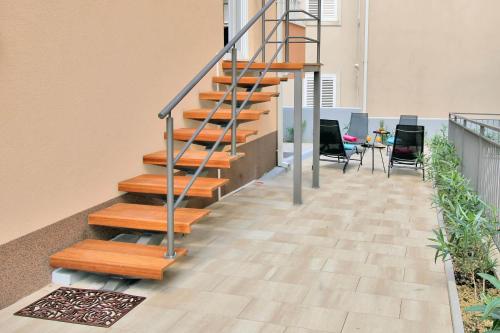 Bacan Family Apartments - image 13