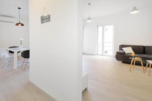 Bacan Family Apartments - image 9