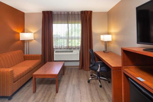 Canadas Best Value Inn-Richmond Hill