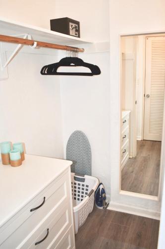 Ocean Reserve Condominium, Miami-Dade, Florida