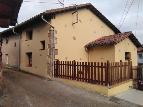  La Casina, Unterkunft in Villaviciosa